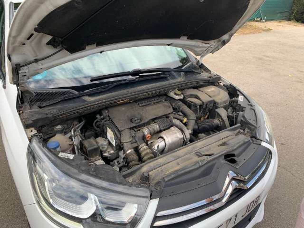Citroen C4 2015 foto 1